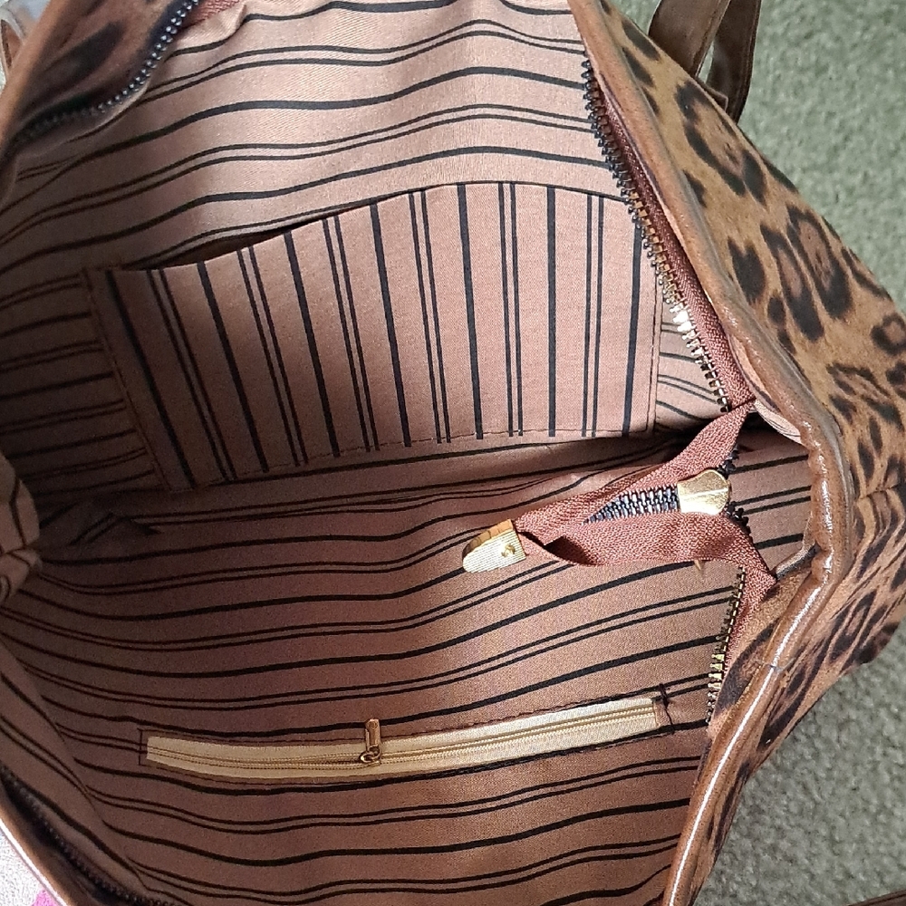 Leopard Print Tote Bag - image 2